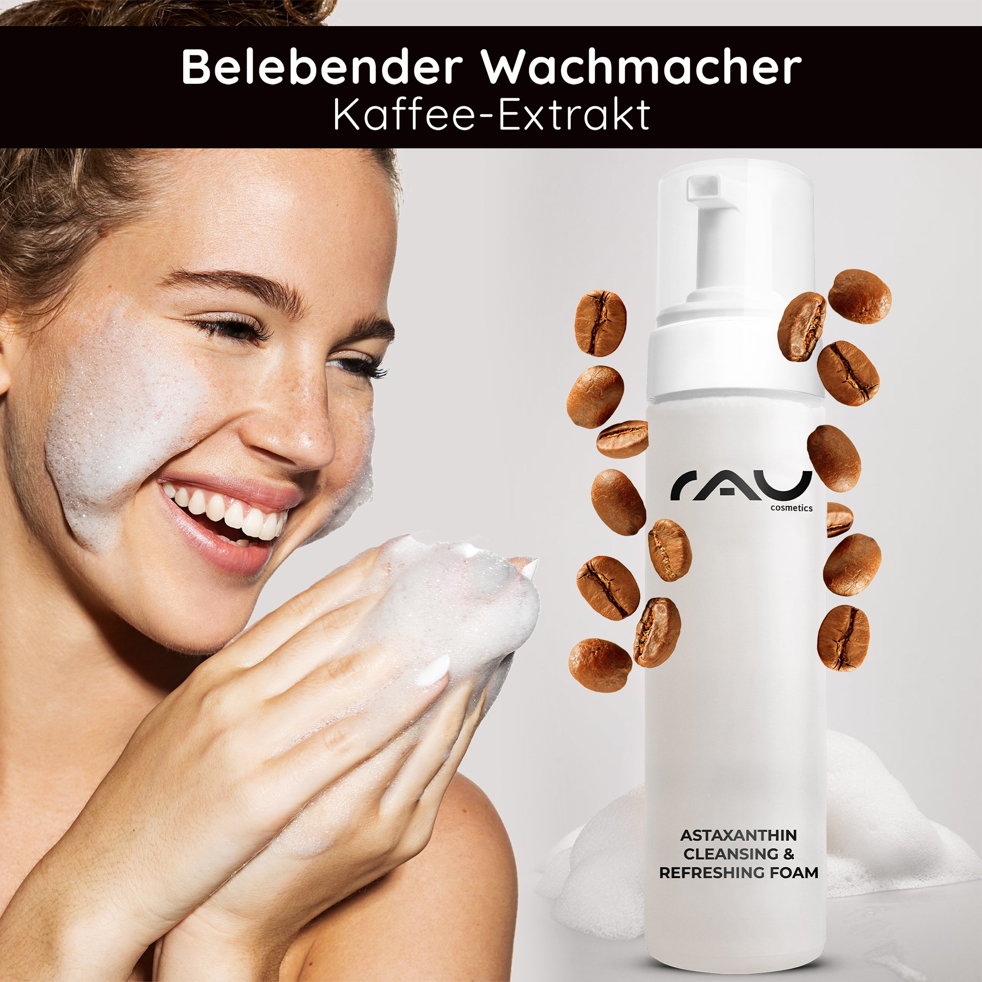 Femme à la peau soignée après le nettoyage avec RAU Astaxanthin Cleansing Foam