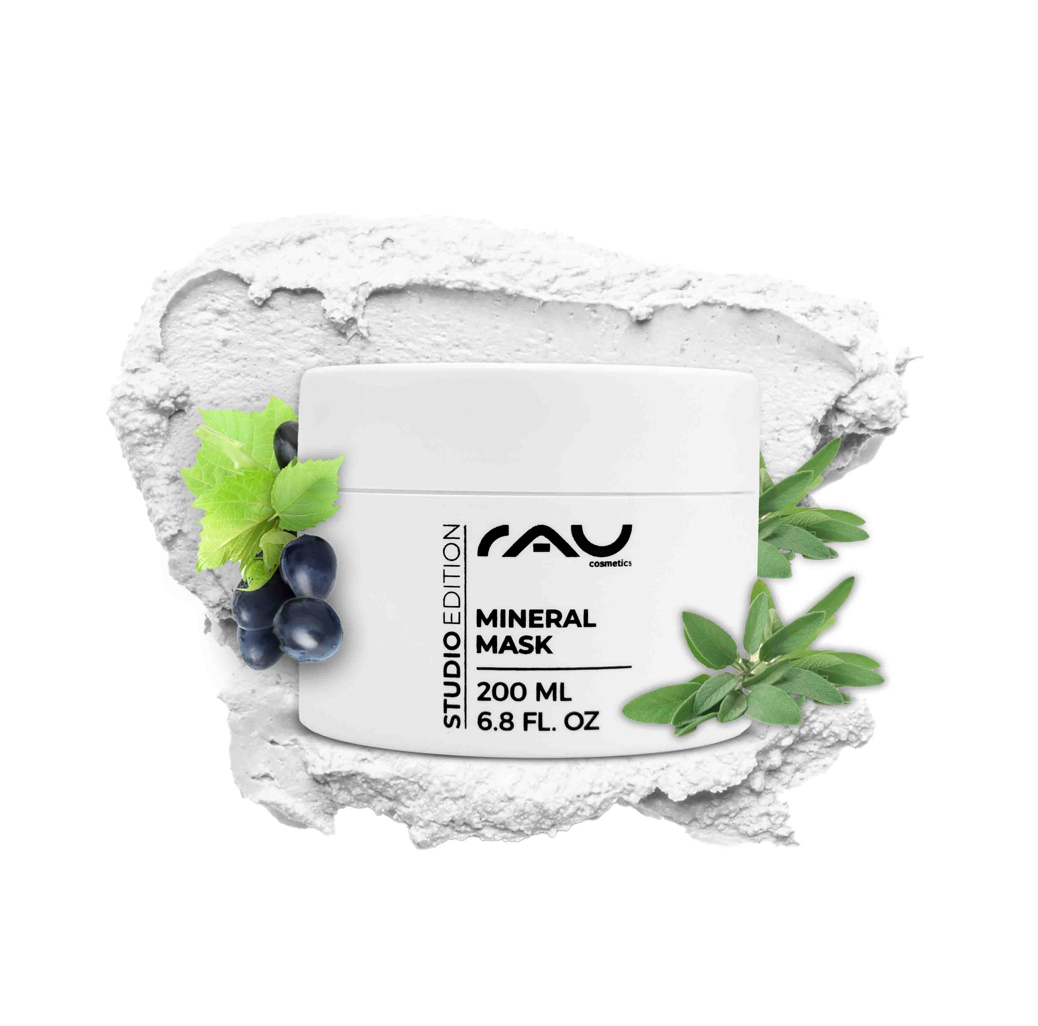 Mineral Mask 200 ml Mattifying Face Mask Mineralmaske von RAU Cosmetics in einem weißen Behälter mit grünen Blättern und dunklen Beeren, mit cremiger Textur im Hintergrund, die die Vorteile der Hautpflege für zu Akne neigende und empfindliche Haut hervorhebt.