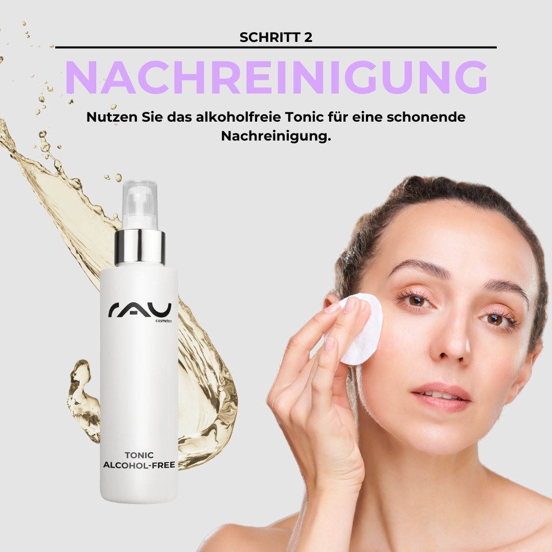 Advanced Pflegeroutine für trockene Haut RAU Cosmetics Advanced Pflegeroutine für trockene Haut – Schritt 2: Feuchtigkeits-Booster. Abbildung eines Produkts aus der Pflegeserie auf einem Holztisch, umgeben von natürlichen Materialien.