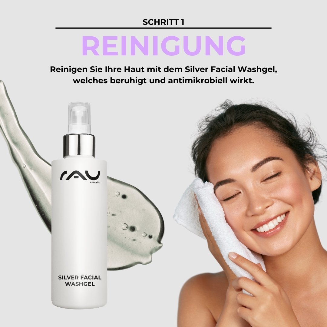 Frau mit strahlendem Lächeln reinigt ihr Gesicht mit RAU Silver Facial Washgel, um neurodermitische Haut zu beruhigen und zu reinigen.