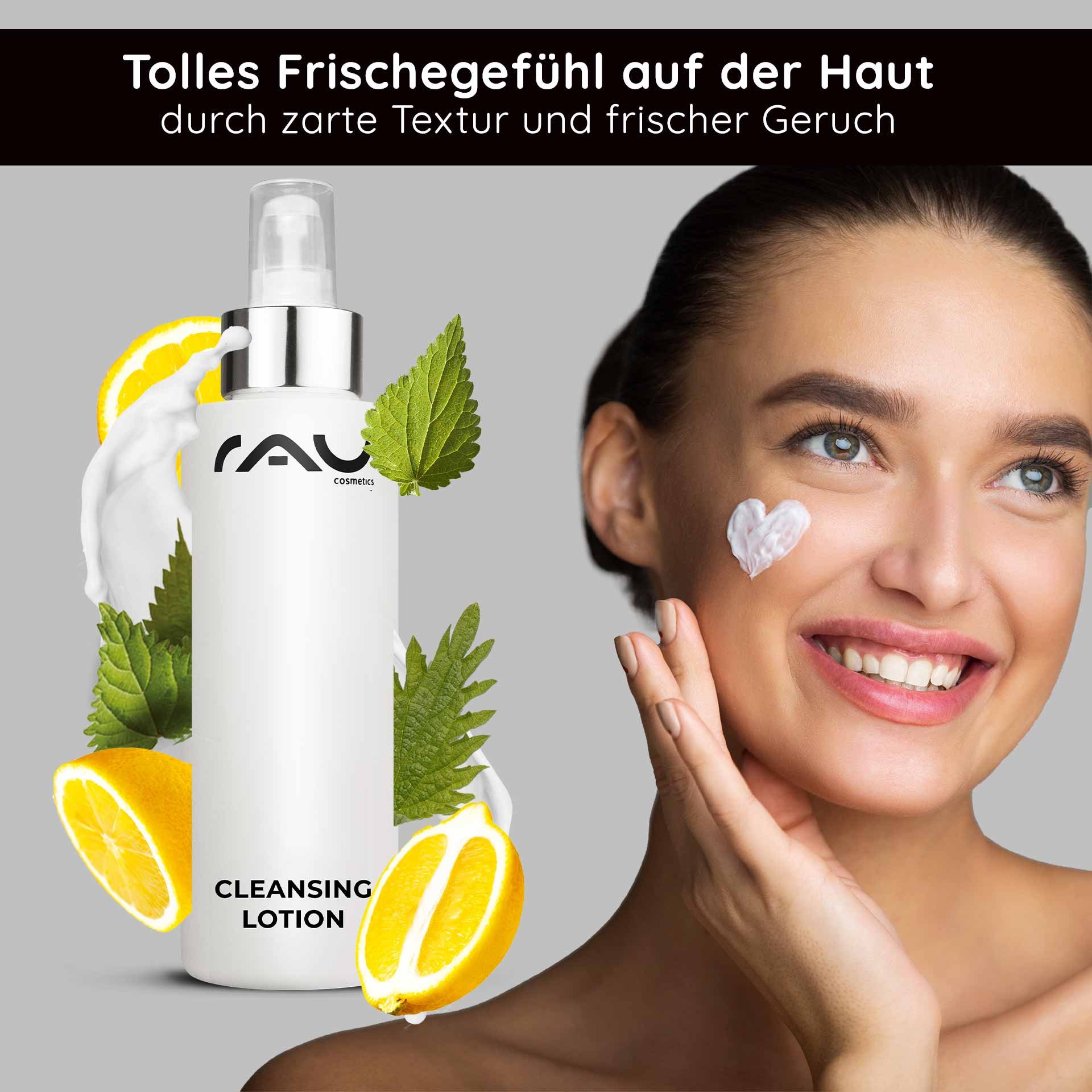 Flasche Reinigungslotion von RAU Cosmetics mit Zitronenscheiben und Brennnesselblättern, Frau cremt ihr Gesicht ein, vermittelt Frische und Hautpflegevorteile.