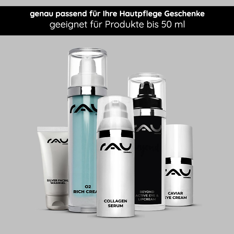 Geschenkverpackung "Kissen" mit schwarzer Schleife Geschenkverpackung "Kissen" mit schwarzer Schleife für Hautpflegeprodukte, geeignet für Geschenke bis 50 ml, von RAU Cosmetics.