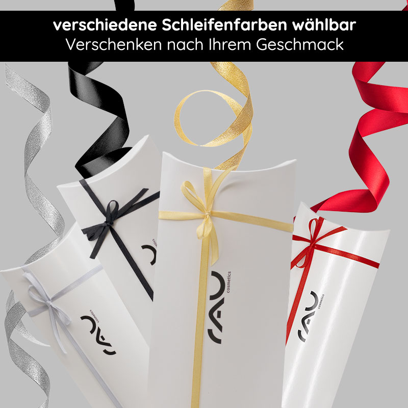 Geschenkverpackung "Kissen" mit schwarzer Schleife Geschenkverpackung "Kissen" von RAU Cosmetics in verschiedenen Farben mit Schleifen, ideal für besondere Anlässe wie Weihnachten oder Geburtstage.