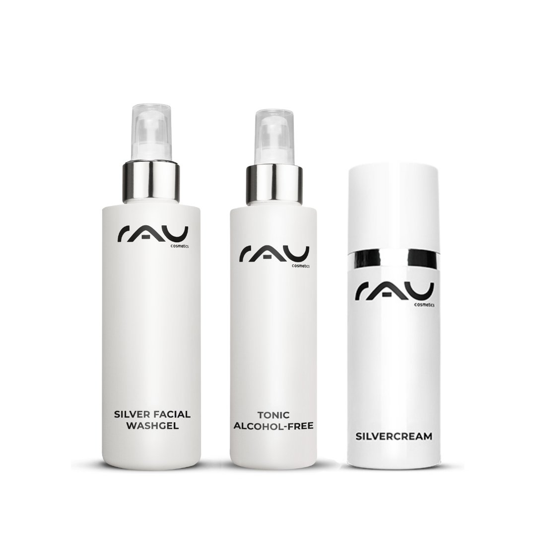 Basis Pflegeroutine für Couperose mit RAU Cosmetics Produkten: Silber Waschgel, alkoholfreies Tonic und Silbercreme in eleganter Verpackung.