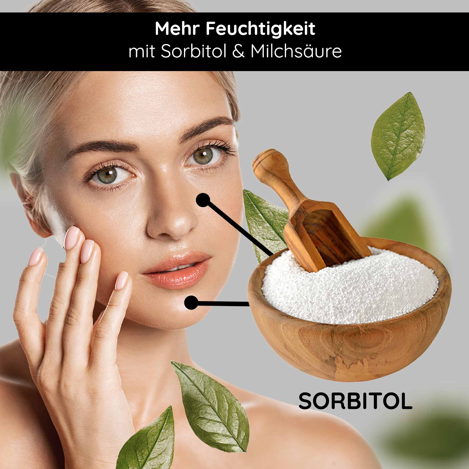 Calming & Repair Mask 200 ml Beruhigende Maske Frau mit strahlender Haut berührt ihr Gesicht, umgeben von Blättern und einer Schüssel mit Sorbitol, hervorgehoben durch den Text "Mehr Feuchtigkeit mit Sorbitol & Milchsäure", passend zur beruhigenden und regenerierenden Wirkung der RAU Cosmetics Calming
